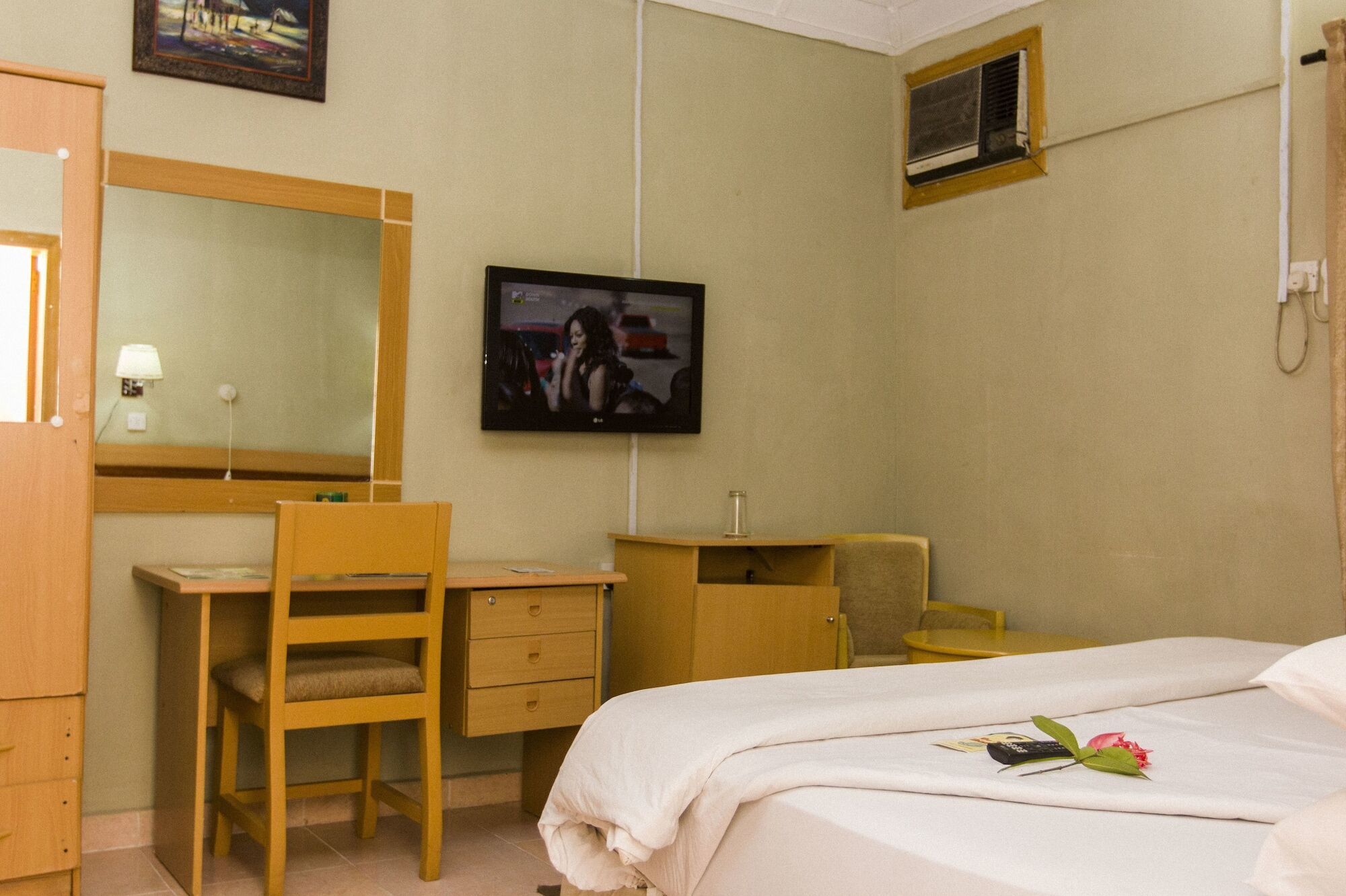 Eemjm Hotels And Suites Limited Uyo Eksteriør bilde